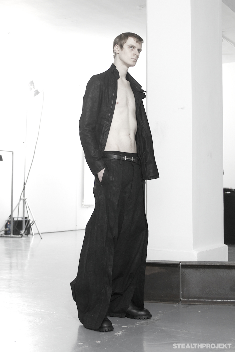 437 Style 001