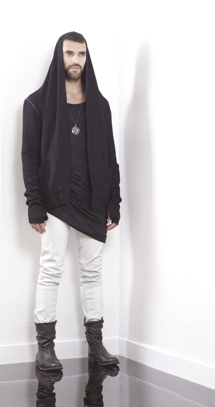 A NEW CROSS SS13 man 2