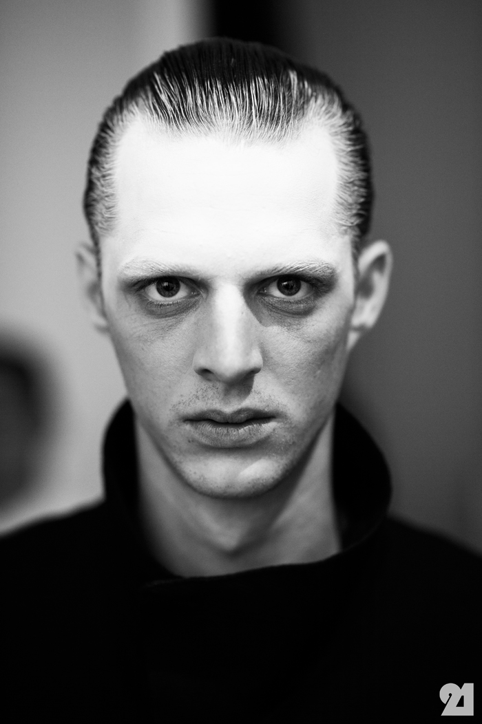 Le-21eme-Adam-Katz-Sinding-Julius-7-Spring-Summer-2014_AKS4986